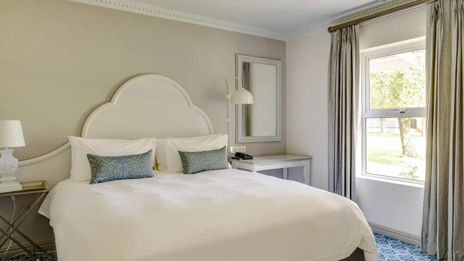Protea Hotel By Marriott Cape Town Mowbray 3*,
