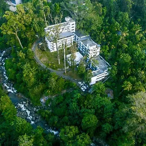 https://munnar-black-forest.kerala-hotels.net